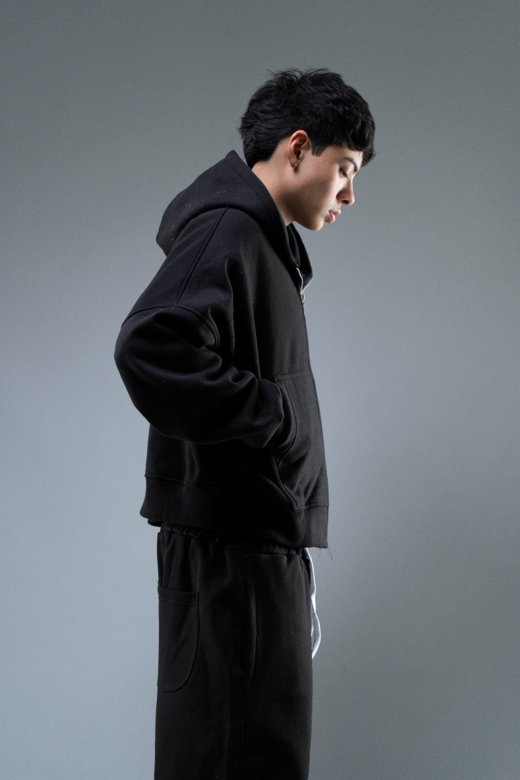 ZIP HOODIE NEGRO